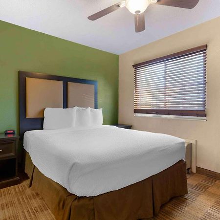 Extended Stay America Select Suites - Orlando - Lake Mary - 1040 Greenwood Blvd Exterior photo